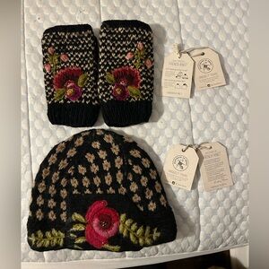 French Knot brand - New W/Tags - Winter Hat & Glove Set